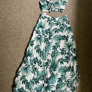 Sage the label 2 piece tropical set.